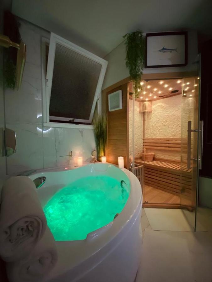 Votre Escale Boule D Or Sauna & Spa نيورْ المظهر الخارجي الصورة